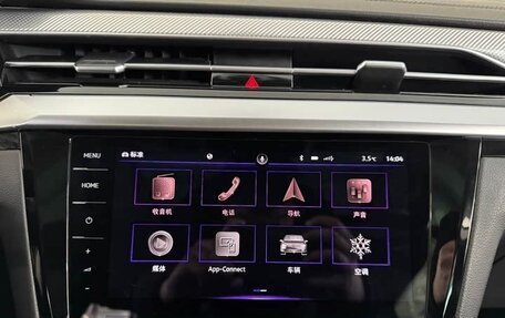 Volkswagen Passat CC, 2022 год, 2 800 000 рублей, 14 фотография