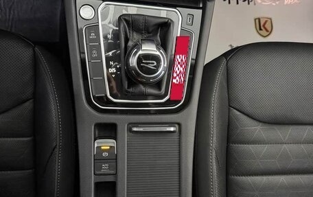 Volkswagen Passat CC, 2022 год, 2 800 000 рублей, 12 фотография
