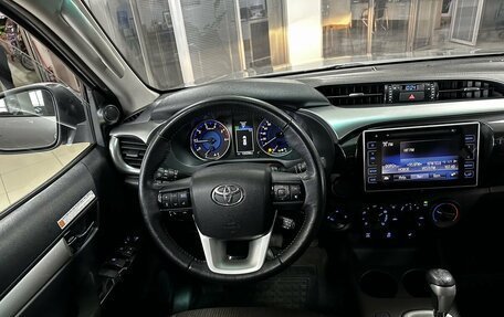 Toyota Hilux VIII, 2018 год, 3 500 000 рублей, 10 фотография