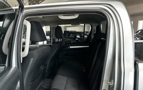 Toyota Hilux VIII, 2018 год, 3 500 000 рублей, 9 фотография