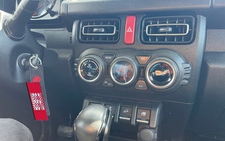 Suzuki Jimny, 2019 год, 2 999 999 рублей, 13 фотография