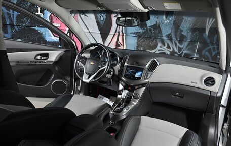 Chevrolet Cruze II, 2013 год, 855 000 рублей, 14 фотография