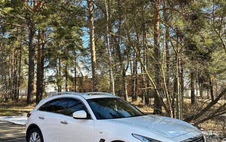 Infiniti FX II, 2013 год, 1 700 000 рублей, 3 фотография