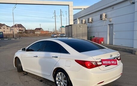 Hyundai Sonata VI, 2010 год, 1 300 000 рублей, 5 фотография