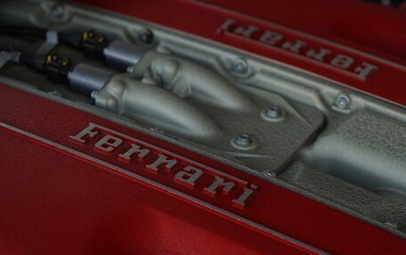 Ferrari 812, 2018 год, 35 000 000 рублей, 12 фотография