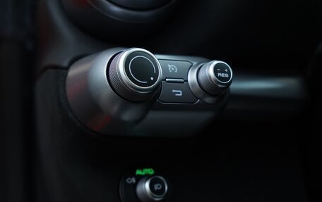 Ferrari 812, 2018 год, 35 000 000 рублей, 26 фотография