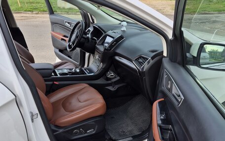 Ford Edge II рестайлинг, 2019 год, 2 400 000 рублей, 8 фотография