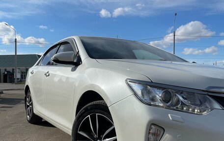 Toyota Camry, 2017 год, 2 700 000 рублей, 2 фотография