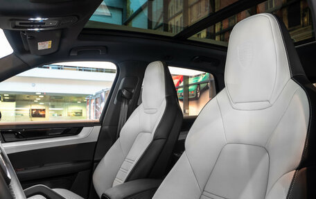 Porsche Cayenne III, 2024 год, 19 200 000 рублей, 12 фотография