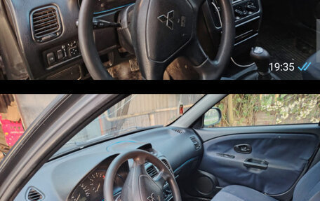 Mitsubishi Carisma I, 2003 год, 60 000 рублей, 13 фотография