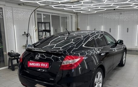Honda Crosstour I рестайлинг, 2012 год, 2 000 000 рублей, 11 фотография