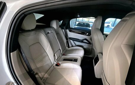 Porsche Cayenne III, 2022 год, 8 740 000 рублей, 21 фотография