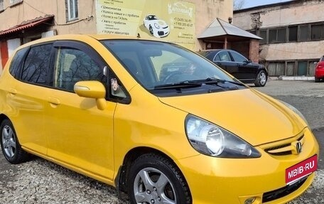 Honda Jazz II рестайлинг, 2008 год, 625 000 рублей, 1 фотография