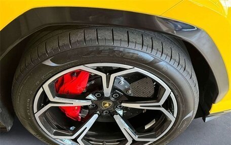 Lamborghini Urus I, 2021 год, 24 500 000 рублей, 10 фотография