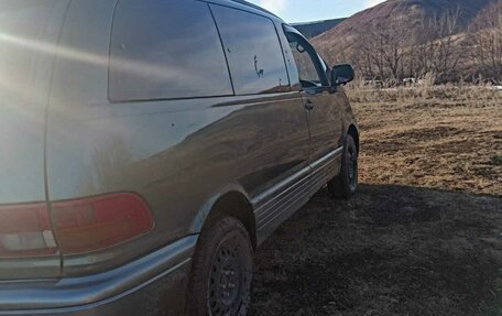Toyota Estima III рестайлинг -2, 1992 год, 375 000 рублей, 2 фотография