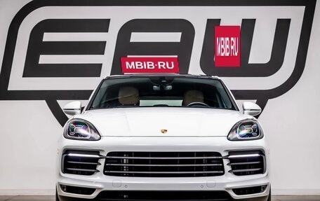 Porsche Cayenne III, 2022 год, 8 430 000 рублей, 2 фотография