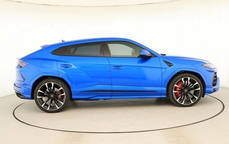 Lamborghini Urus I, 2022 год, 24 000 000 рублей, 11 фотография