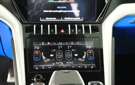 Lamborghini Urus I, 2022 год, 24 000 000 рублей, 28 фотография