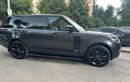 Land Rover Range Rover IV рестайлинг, 2021 год, 9 500 000 рублей, 2 фотография