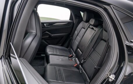 Porsche Cayenne III, 2022 год, 10 058 000 рублей, 16 фотография