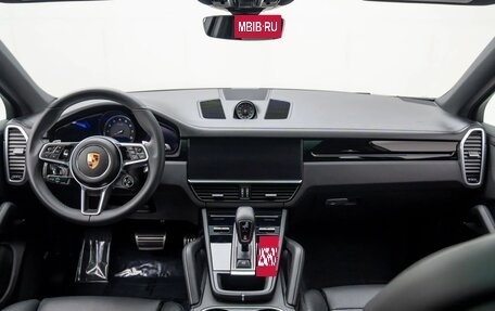 Porsche Cayenne III, 2022 год, 10 058 000 рублей, 11 фотография