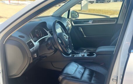 Volkswagen Touareg III, 2018 год, 3 650 000 рублей, 13 фотография