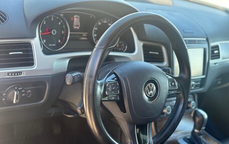 Volkswagen Touareg III, 2018 год, 3 650 000 рублей, 18 фотография