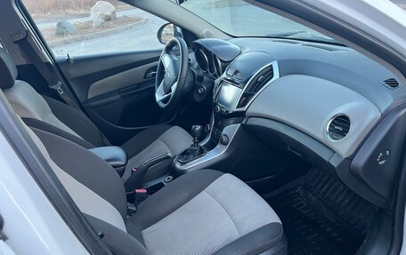 Chevrolet Cruze II, 2013 год, 750 000 рублей, 8 фотография