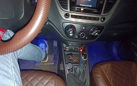 Hyundai Solaris II рестайлинг, 2019 год, 1 115 000 рублей, 16 фотография