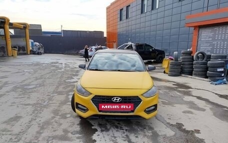 Hyundai Solaris II рестайлинг, 2019 год, 1 115 000 рублей, 12 фотография