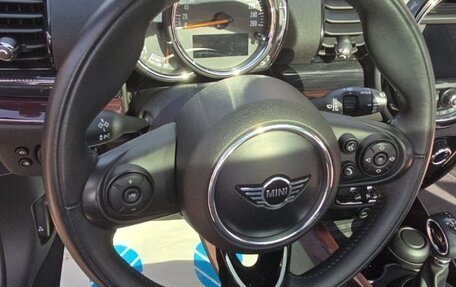 MINI Clubman, 2018 год, 2 700 000 рублей, 10 фотография