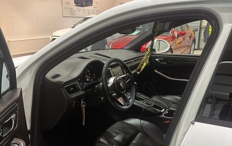Porsche Macan I рестайлинг, 2014 год, 3 100 000 рублей, 6 фотография