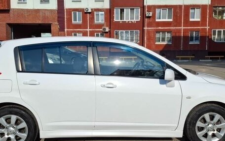 Nissan Tiida, 2010 год, 650 000 рублей, 1 фотография