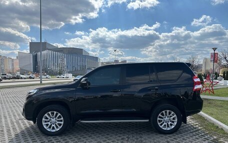Toyota Land Cruiser Prado 150 рестайлинг 2, 2014 год, 3 780 000 рублей, 7 фотография