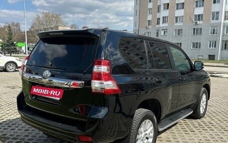 Toyota Land Cruiser Prado 150 рестайлинг 2, 2014 год, 3 780 000 рублей, 6 фотография