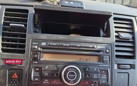 Nissan Tiida, 2010 год, 650 000 рублей, 4 фотография