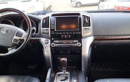Toyota Land Cruiser 200, 2013 год, 3 700 000 рублей, 7 фотография