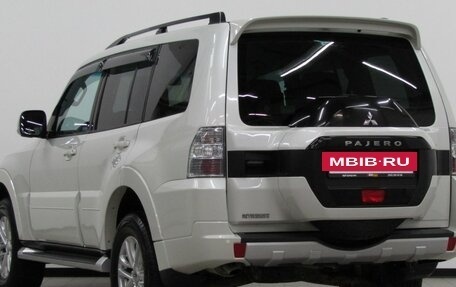 Mitsubishi Pajero IV, 2018 год, 3 480 000 рублей, 3 фотография