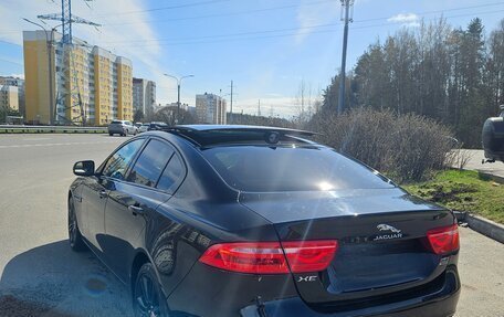 Jaguar XE I рестайлинг, 2017 год, 2 500 000 рублей, 3 фотография
