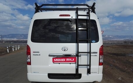 Toyota HiAce H200, 2014 год, 3 900 000 рублей, 7 фотография