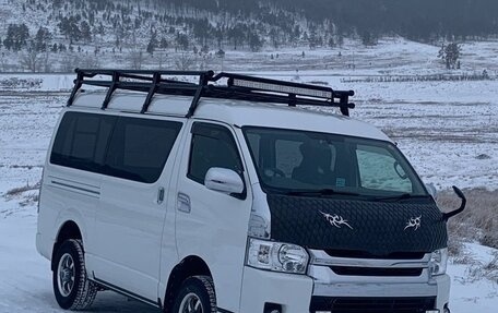 Toyota HiAce H200, 2014 год, 3 900 000 рублей, 25 фотография