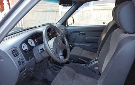 Nissan NP300, 2012 год, 1 220 000 рублей, 5 фотография