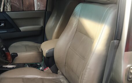 Mitsubishi Pajero III рестайлинг, 2006 год, 1 150 000 рублей, 9 фотография