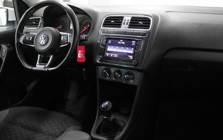 Volkswagen Polo VI (EU Market), 2019 год, 1 120 000 рублей, 11 фотография