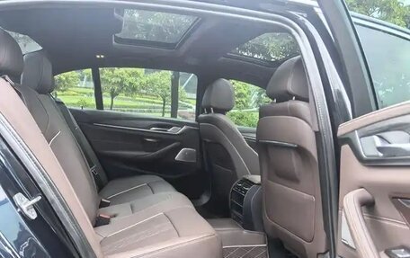 BMW 5 серия, 2021 год, 4 359 000 рублей, 22 фотография
