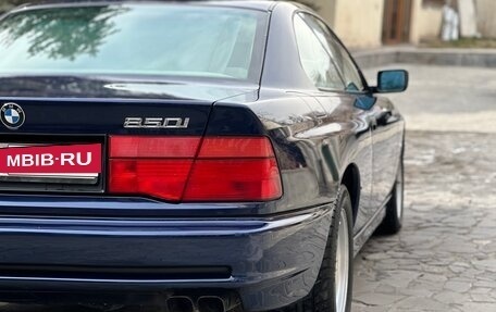 BMW 8 серия, 1992 год, 17 000 000 рублей, 9 фотография