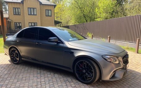 Mercedes-Benz E-Класс AMG, 2018 год, 7 700 000 рублей, 15 фотография