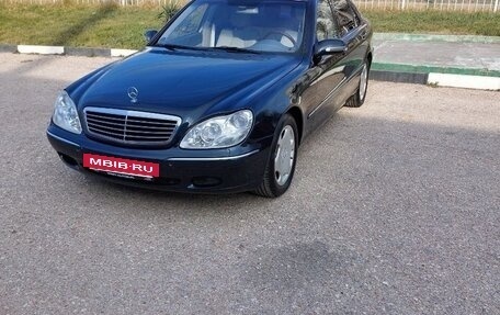 Mercedes-Benz S-Класс, 1999 год, 1 000 000 рублей, 31 фотография