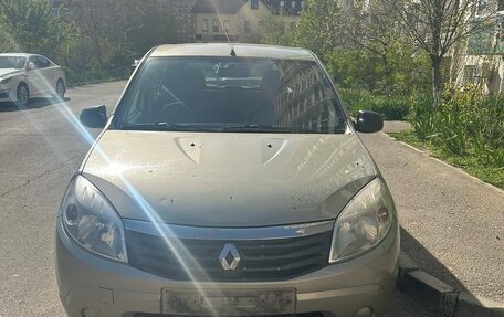 Renault Sandero I, 2013 год, 475 000 рублей, 3 фотография