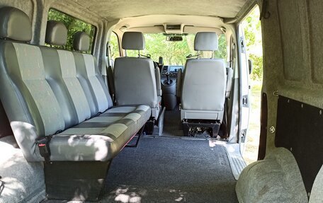 Volkswagen Transporter T5 рестайлинг, 2009 год, 1 800 000 рублей, 3 фотография